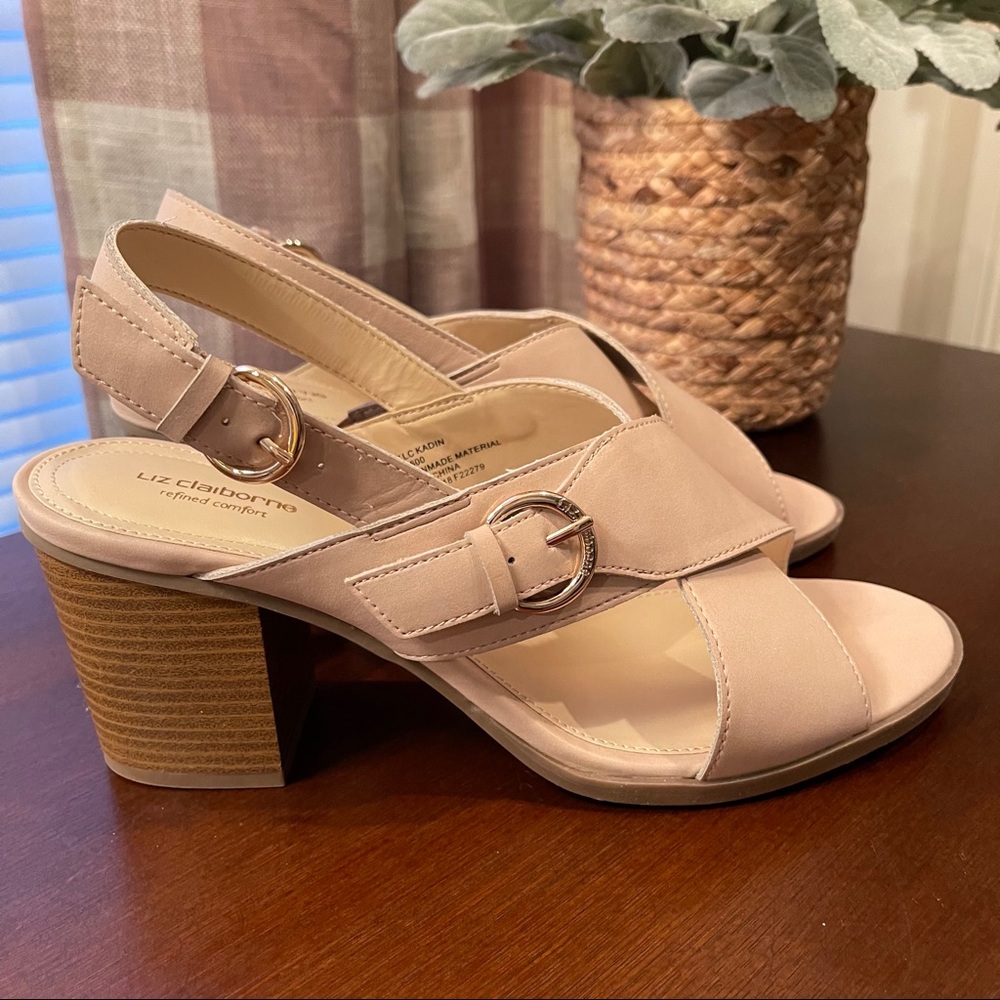 Liz Claiborne Sandal 10W Blush Block Heel NIB